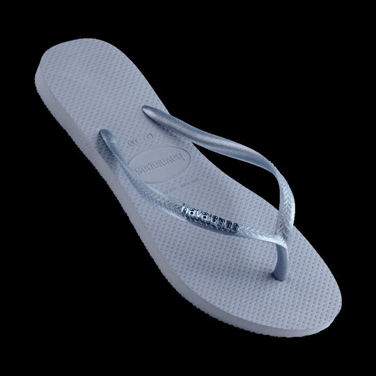 White havaianas with metal logo on sale